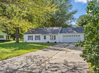 2103 Reno Rd, Sterling, IL 61081