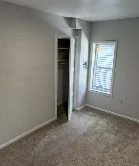 2705 N Bremen St — Photo 4