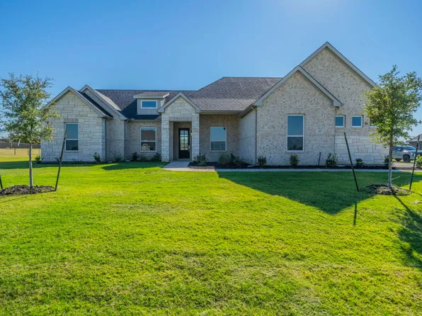 1305 Green Ridge Dr, Weatherford, TX 76085