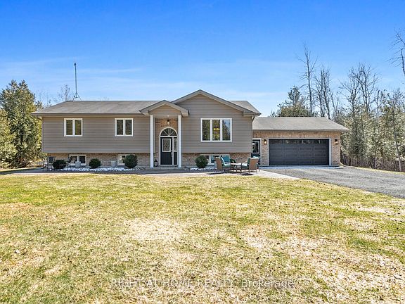 2nd image of 216 Mount Horeb Rd