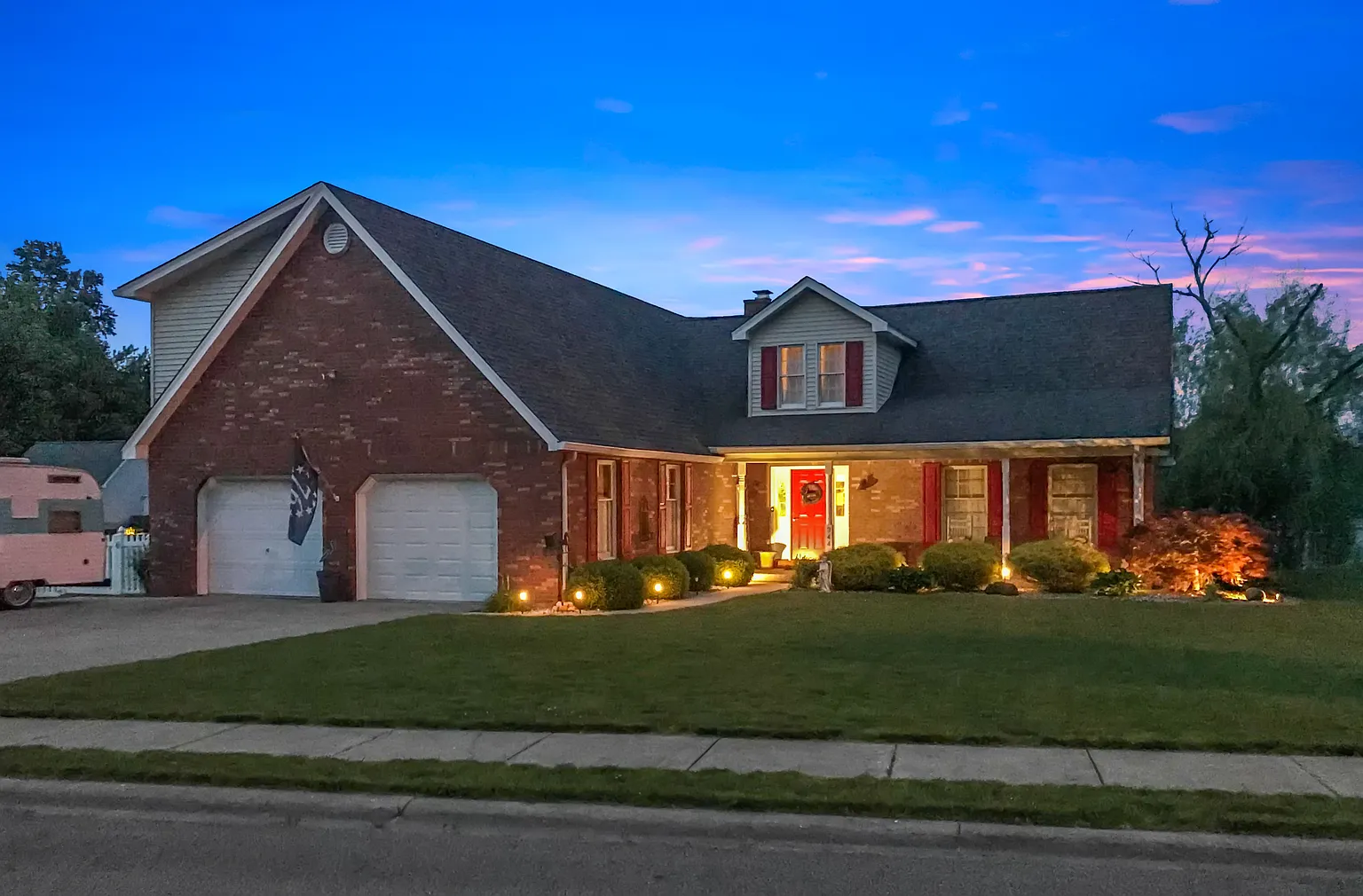 344 Mutton Creek Dr photo 1