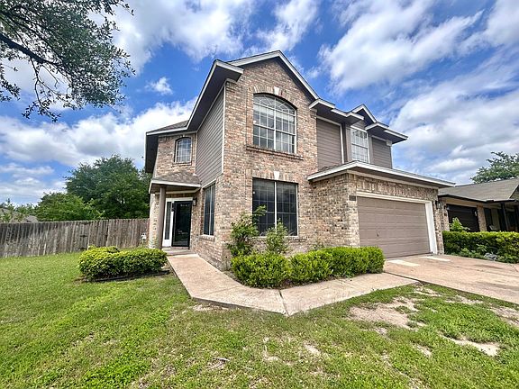 2nd image of 17300 Bishopsgate Dr