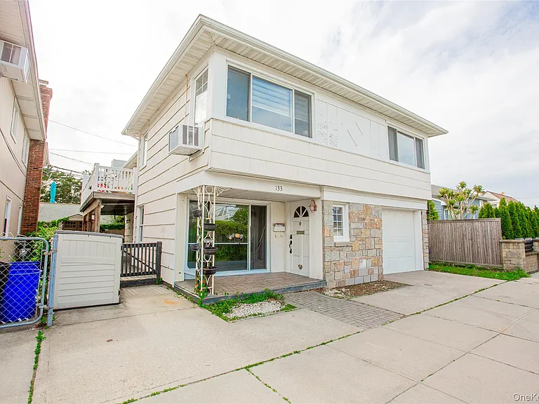 133 Cleveland Ave — Photo 1
