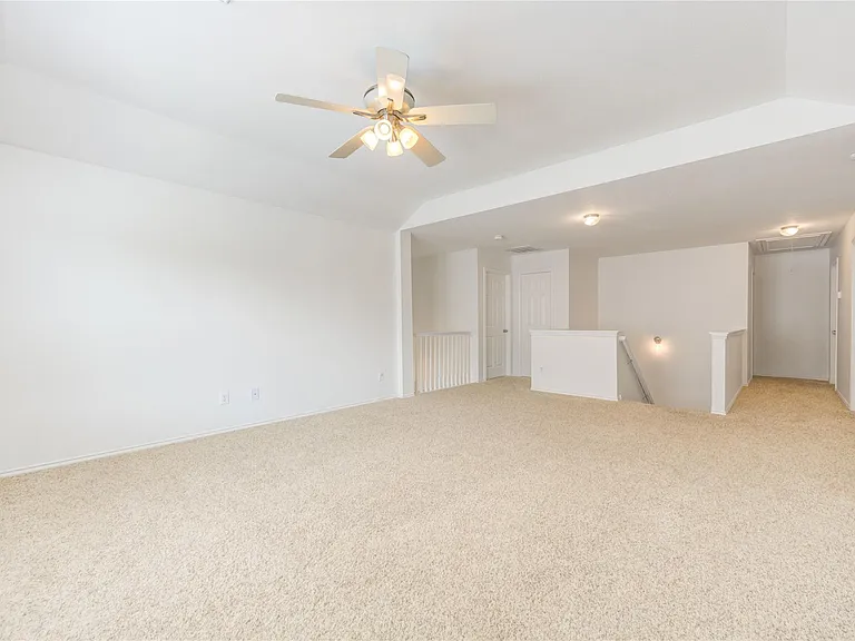 4426 Desert Cliff Ct — Photo 32