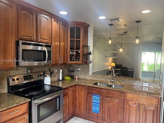 2nd image of 756 NW 208th Way