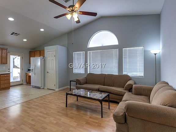 5th image of 414 River Glider Ave