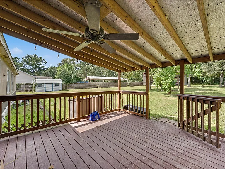 17685 Todd St — Photo 13