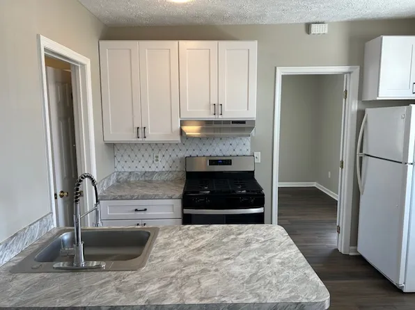 8 Central Ave, Glen Burnie, MD