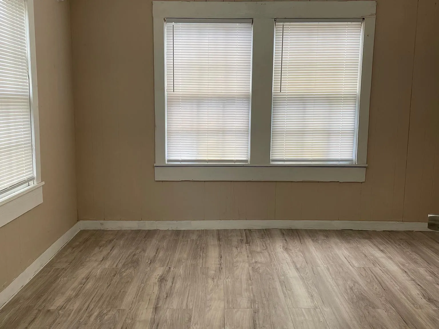 1705 Keltys St — Photo 3