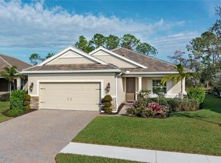 3529 Canopy Cir, Naples, FL 34120