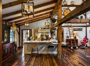 4 Chestnut Way, Stratham, NH 03885