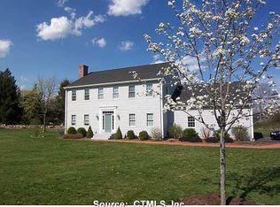 1 Borodell Ave, Mystic, CT 06355