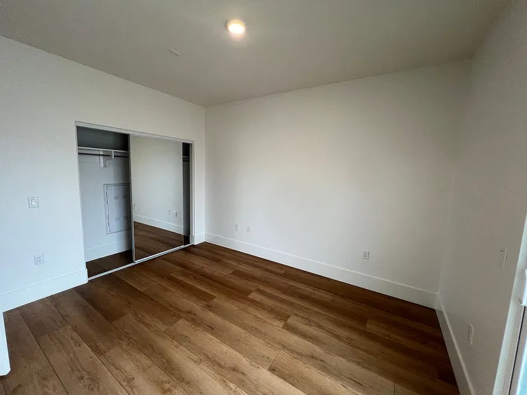 340 Rendar Ln — Photo 18