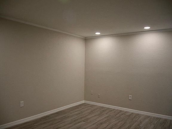 5th image of 5221 S Bayshore Blvd #47