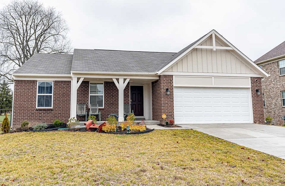 1st image of 246 Fairwood Way