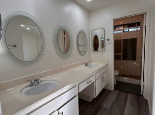15819 Vanowen St APT 3, Van Nuys, CA 91406