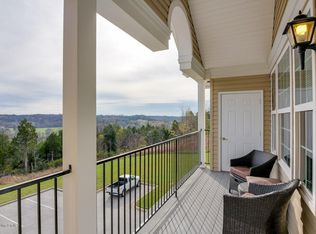 10206 Overlook Meadows Pl, Louisville, KY 40291