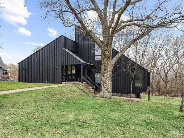 1035 E East St, Iron Mountain, MI 49801