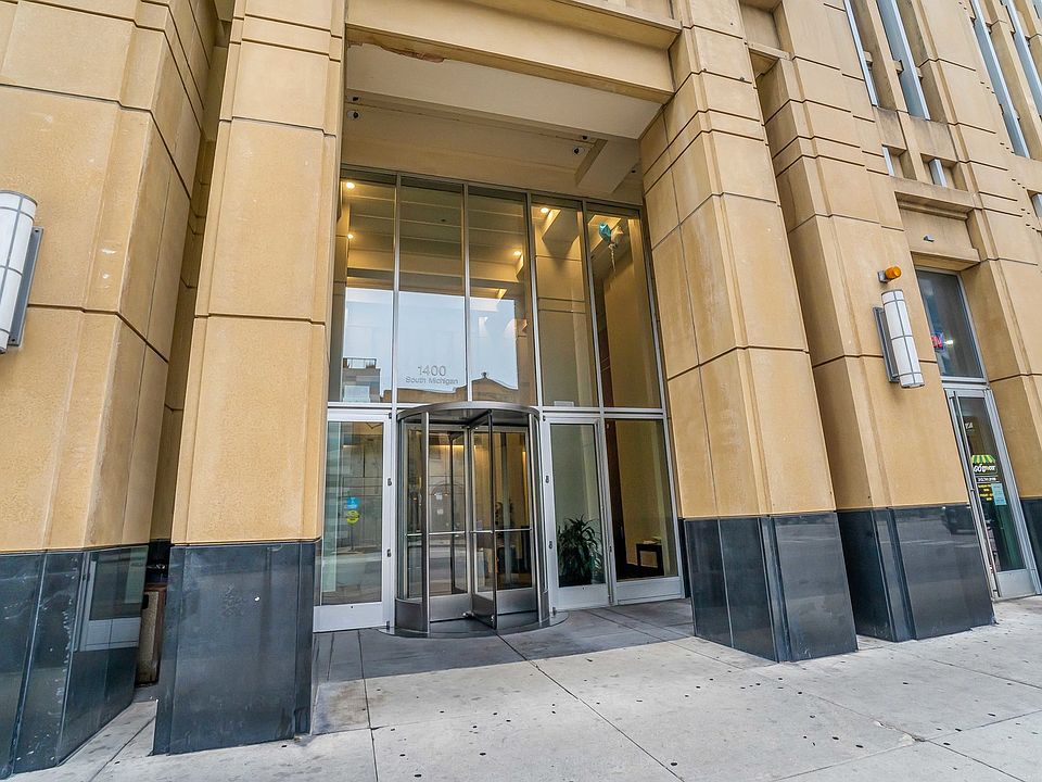 1st image of 1400 S Michigan Ave APT 1501