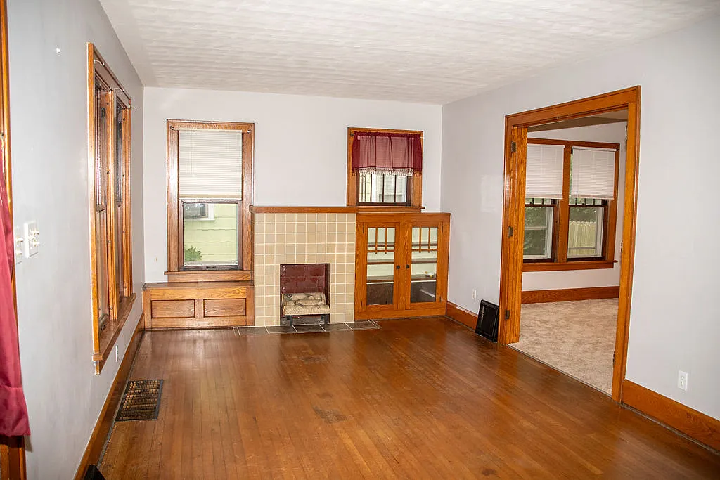 3 bed, 1240 sqft, $1,200 — Photo 4