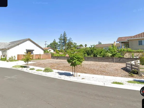 325 Cecile Court, Napa, CA 94558