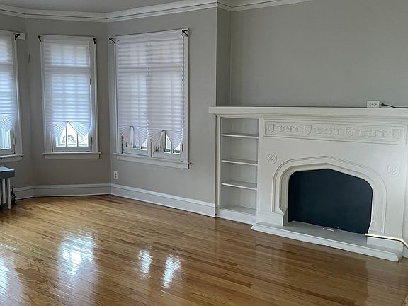2nd image of 8224 S Hermitage Ave #1