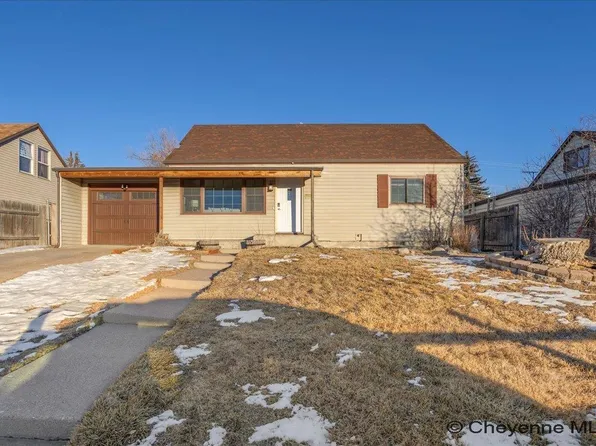 3106 Hanson St, Cheyenne, WY 82001