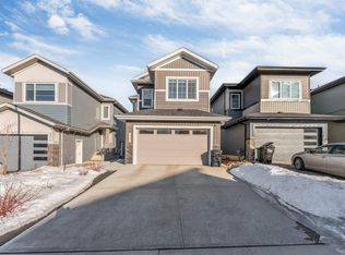 415 42nd St SW, Edmonton, AB T6X2L7