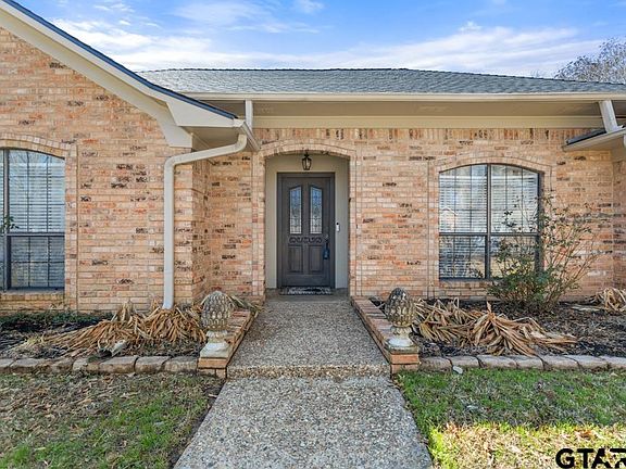 2nd image of 6005 Raleigh Dr