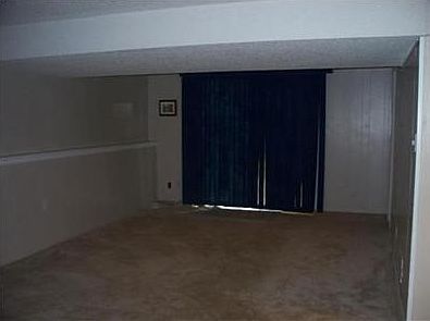 5th image of 9121 E 90th Ter