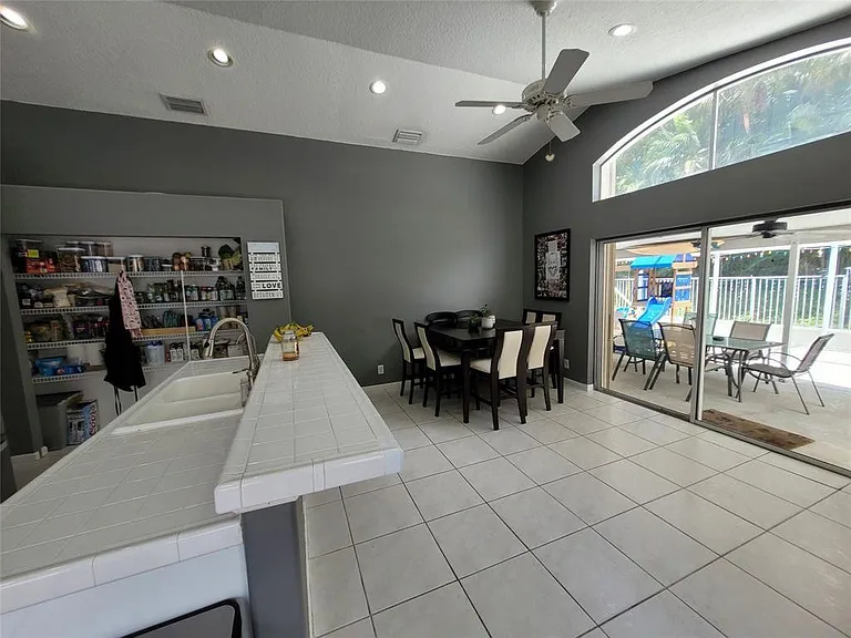 6416 Barton Creek Cir — Photo 5