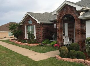 1330 Vista Ridge Dr, Midlothian, TX 76065