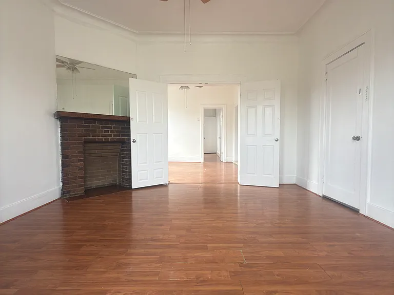 4205 Grand Ave #1 — Photo 4