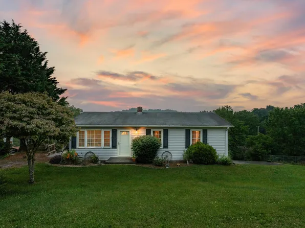 405 Columbia Ave, Marion, VA 24354