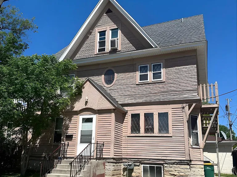 15 S Military Rd — Photo 1