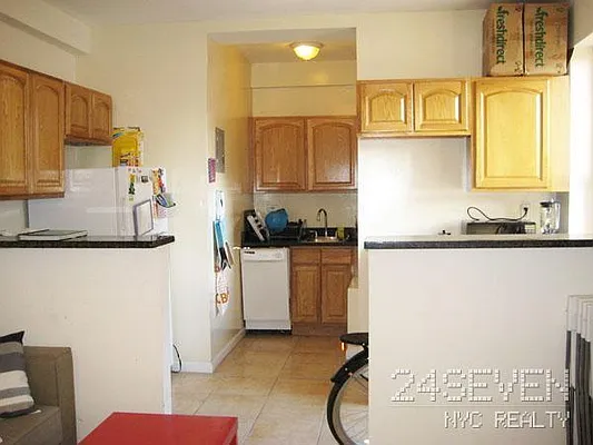Rented by 24 7 NYC Realty Inc. | media 37