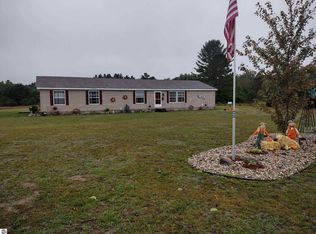940 E Sanborn Rd, Lake City, MI 49651