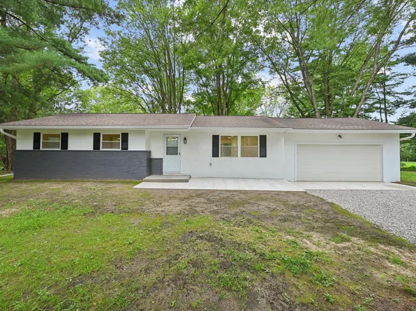 12419 Roesta Ln NW, Baltimore, OH 43105