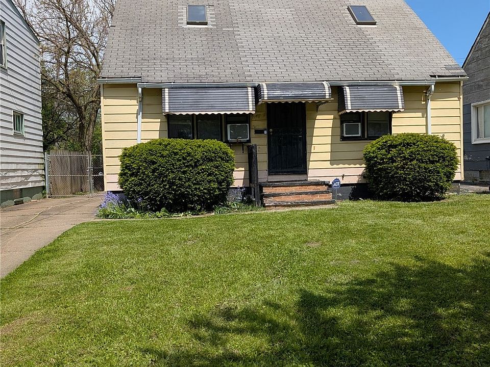 1st image of 14909 Lotus Dr