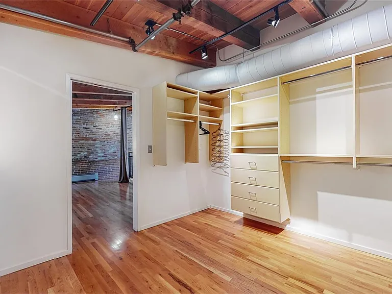 1720 Wynkoop St #411 — Photo 24