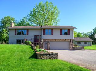 2914 Crestwood Dr NE, Alexandria, MN 56308
