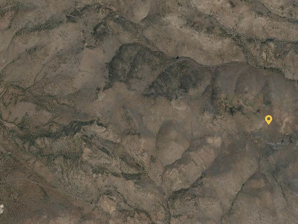 2nd image of 500-275 Woodranch Rd