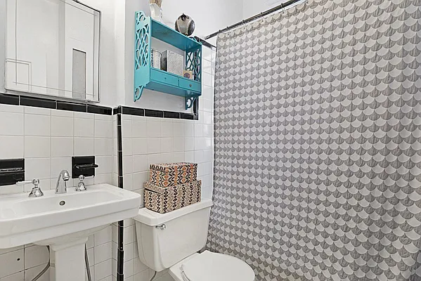 Rented by Compass | media 8