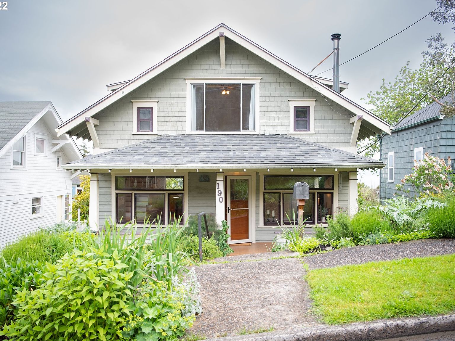 190 W Exchange St, Astoria, OR 97103 Zillow