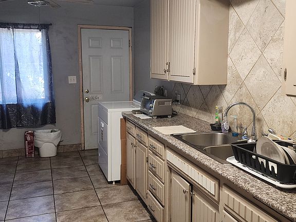 3rd image of 2520 N 1st St #2520
