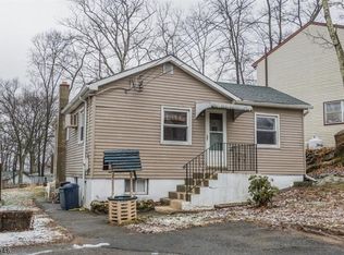 324 Tulsa Trl, Hopatcong, NJ 07843