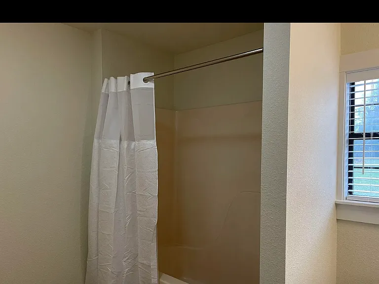 916 Ridge Rd — Photo 10
