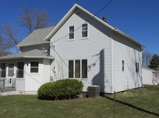 54016 269th St, Lansing, MN 55950