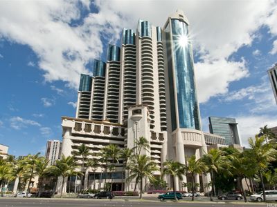 66 Queen St APT 2802, Honolulu, HI, 96813