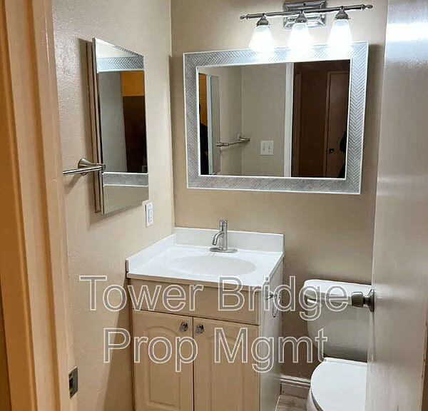 5146 Rhode Island Dr #2 — Photo 8